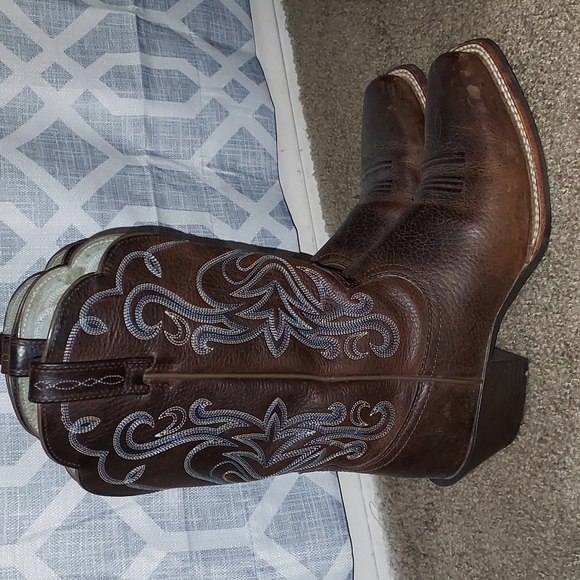 Ariat Shoes Ariat Ladies Boots Poshmark